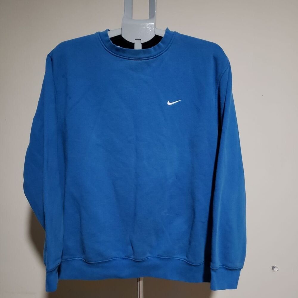 Vintage Nike Men’s Size M Crewneck Sweatshirt Blue Small Embroidered Swoosh